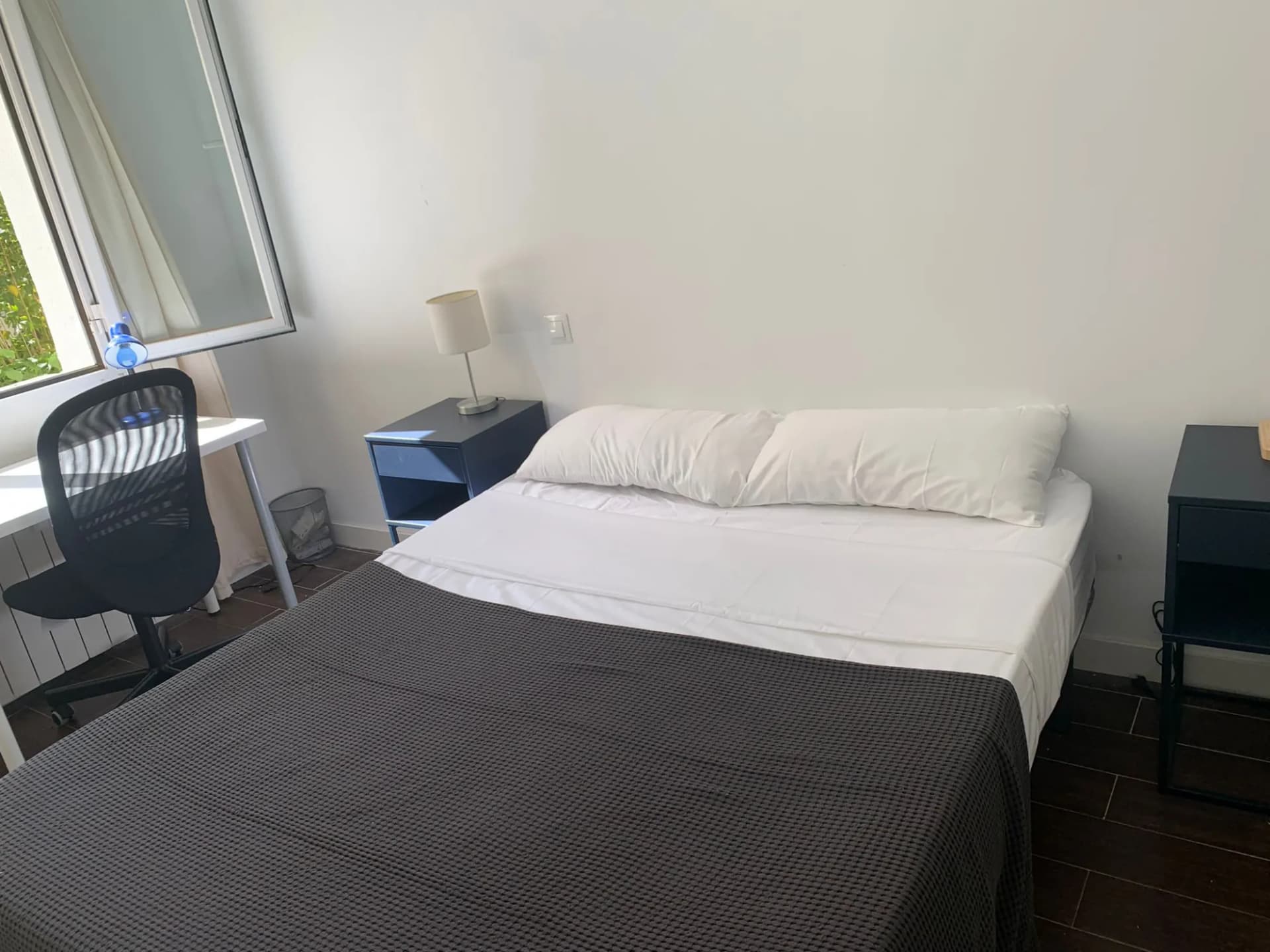 Private room in Madrid photo 2
