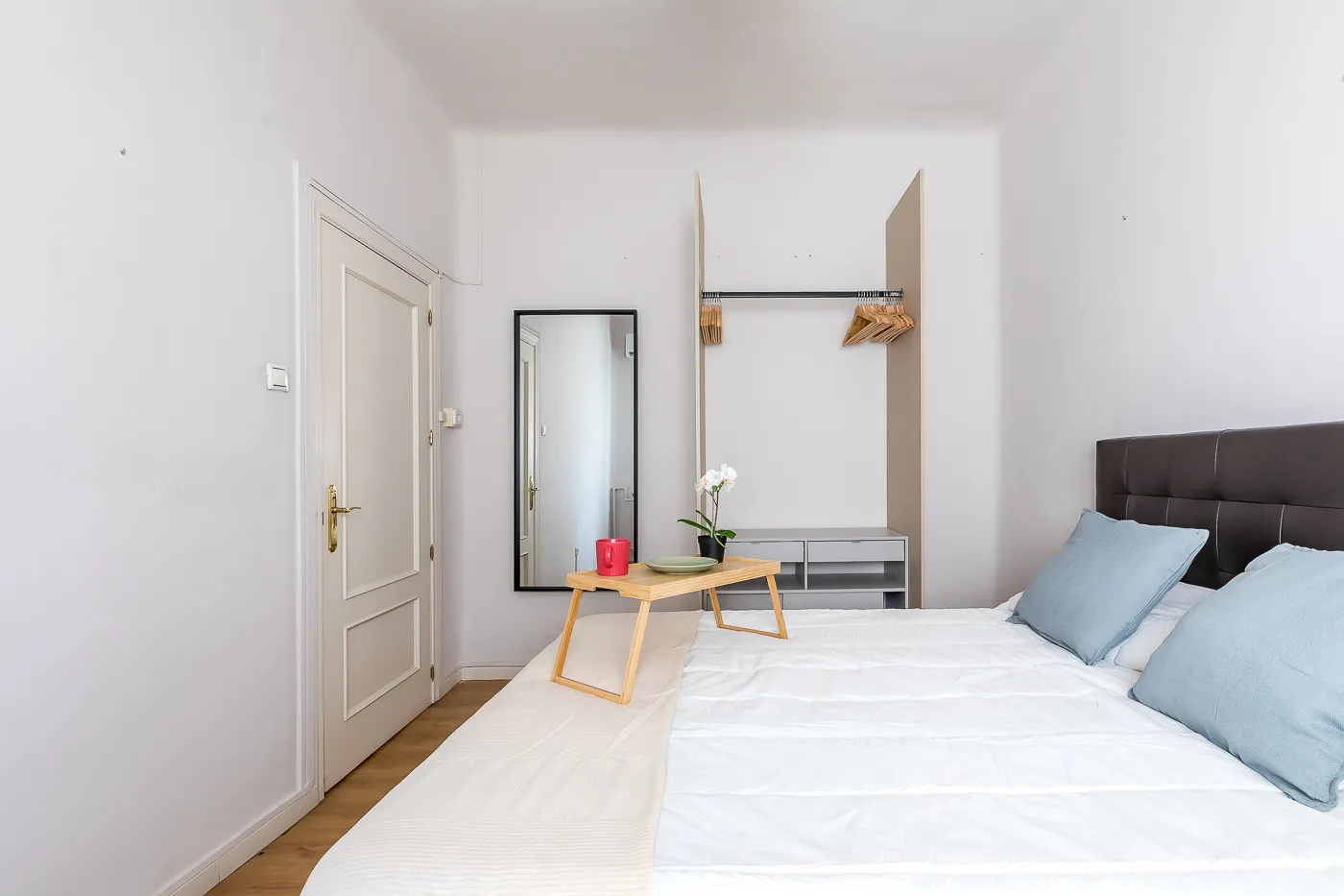 Private room in Madrid photo 4