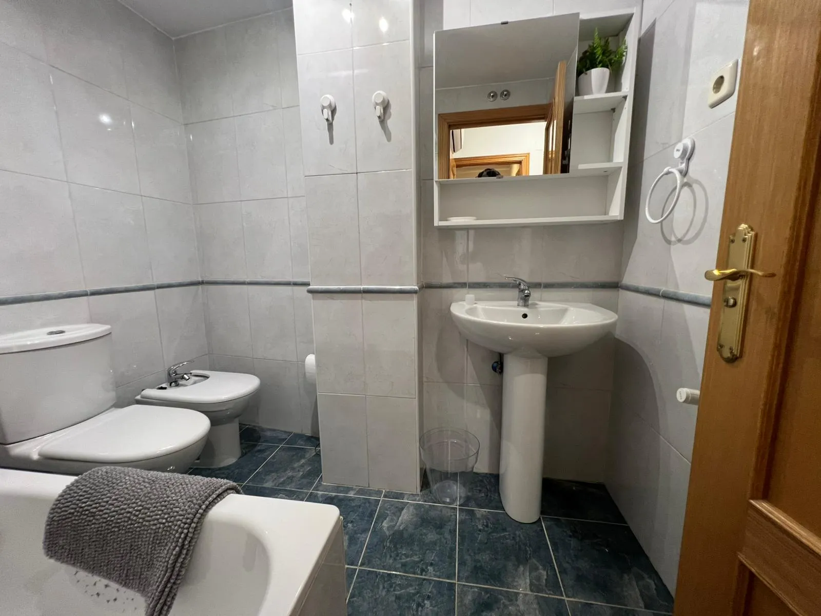 Habitación privada en Madrid photo 2