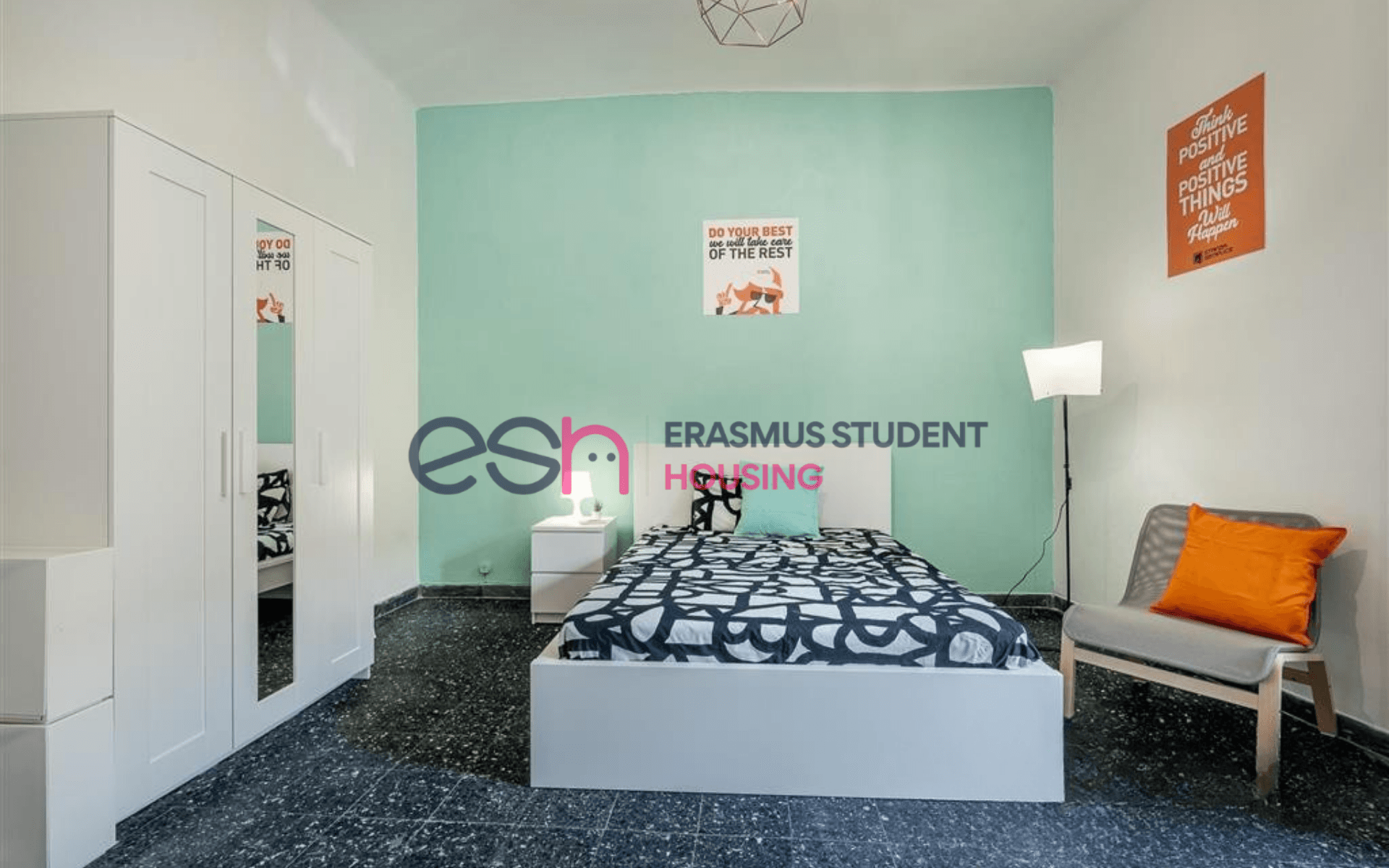 Shared Room in Pisa photo 4