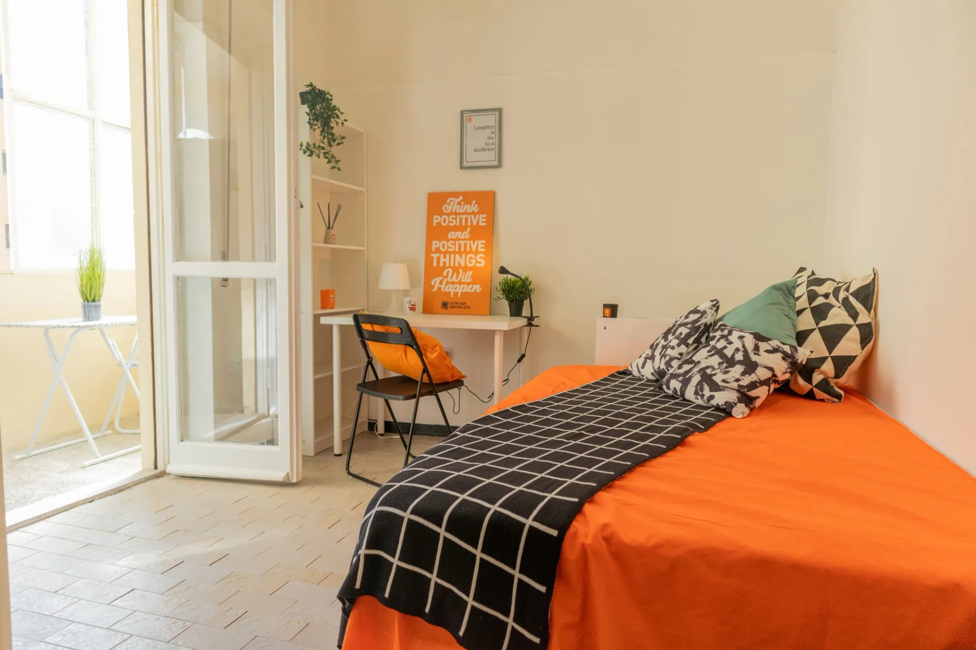 Stanza privata a Cagliari