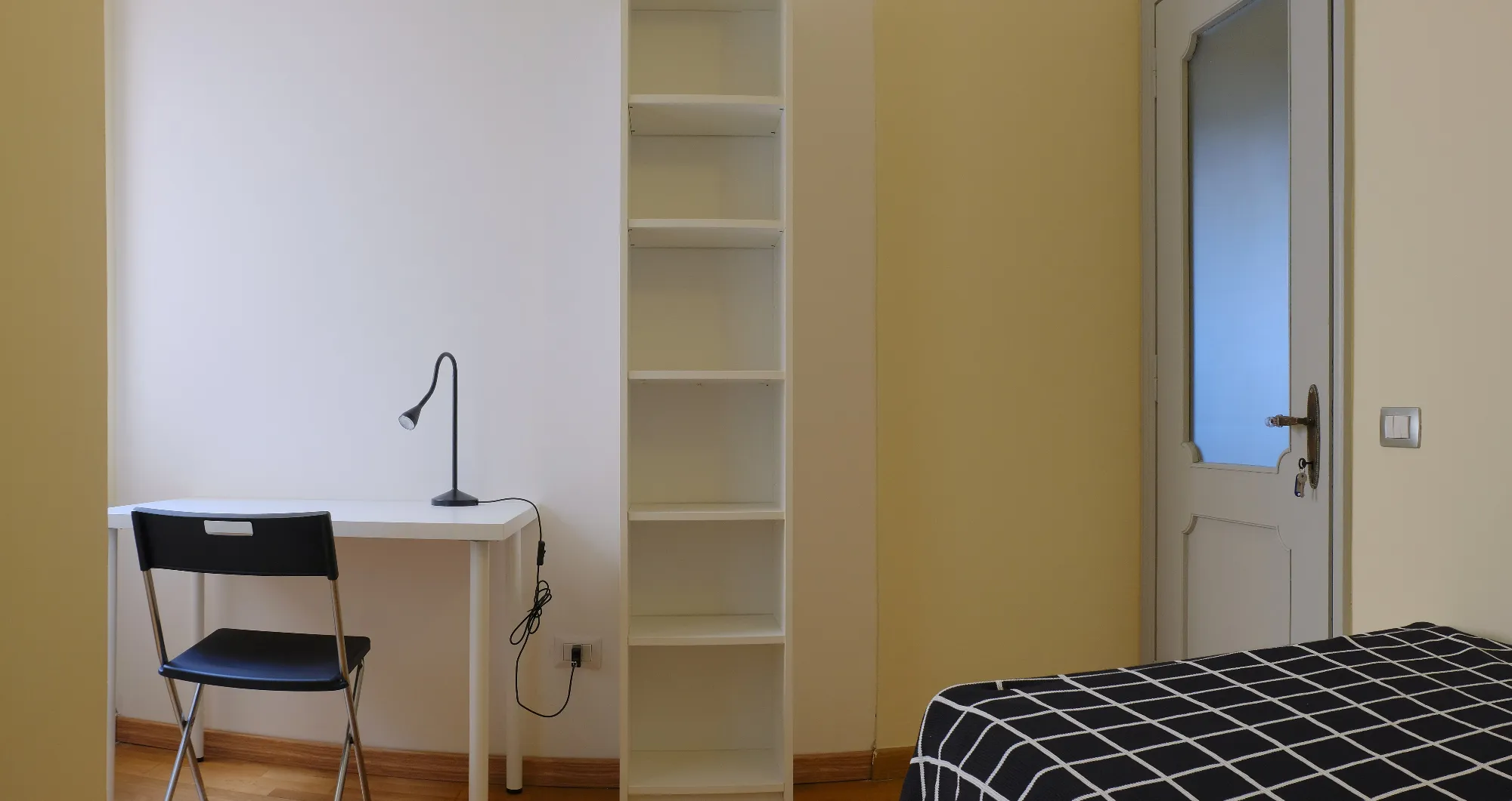 Private room in Cagliari photo 3