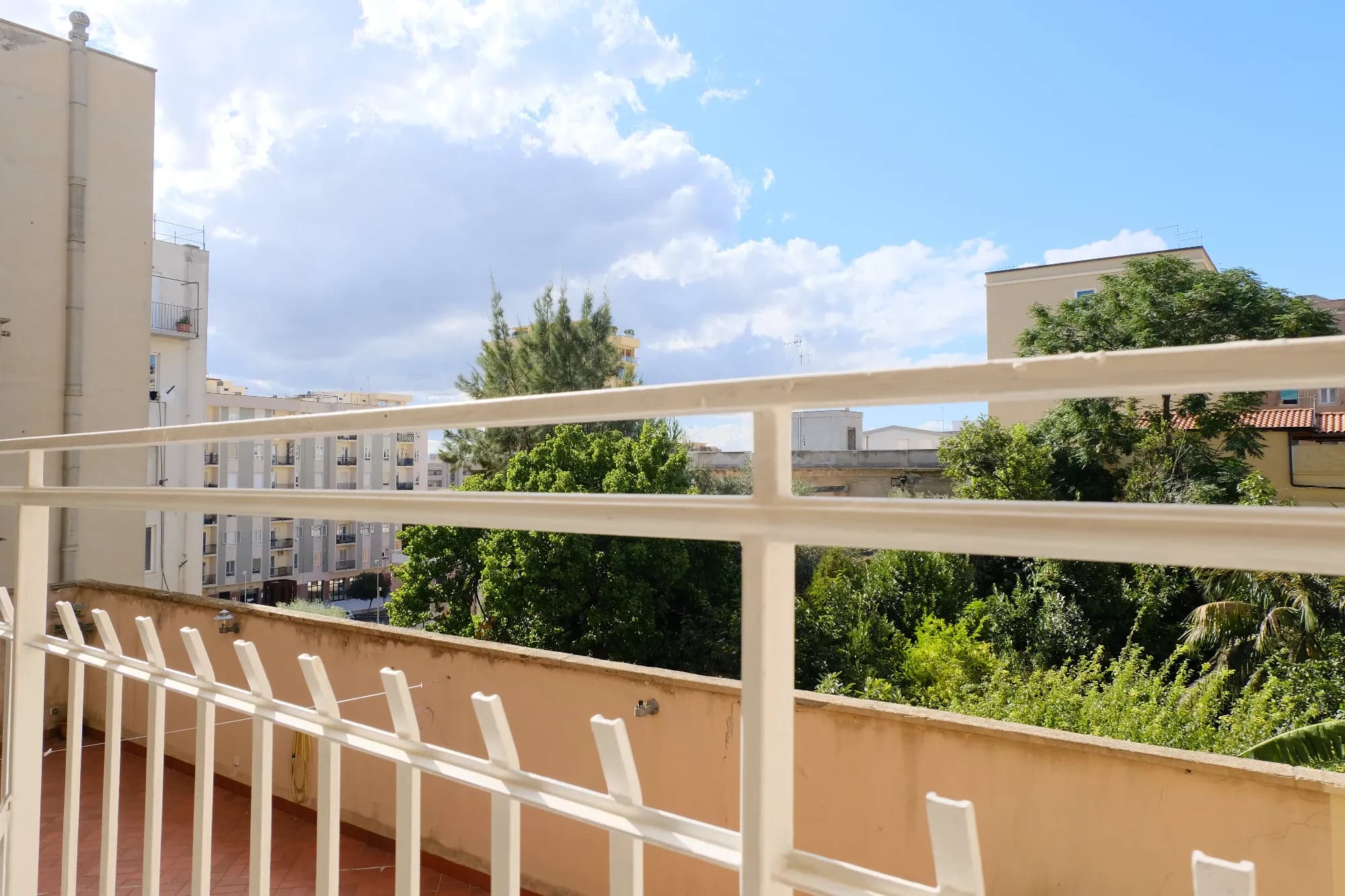 Private room in Cagliari photo 3