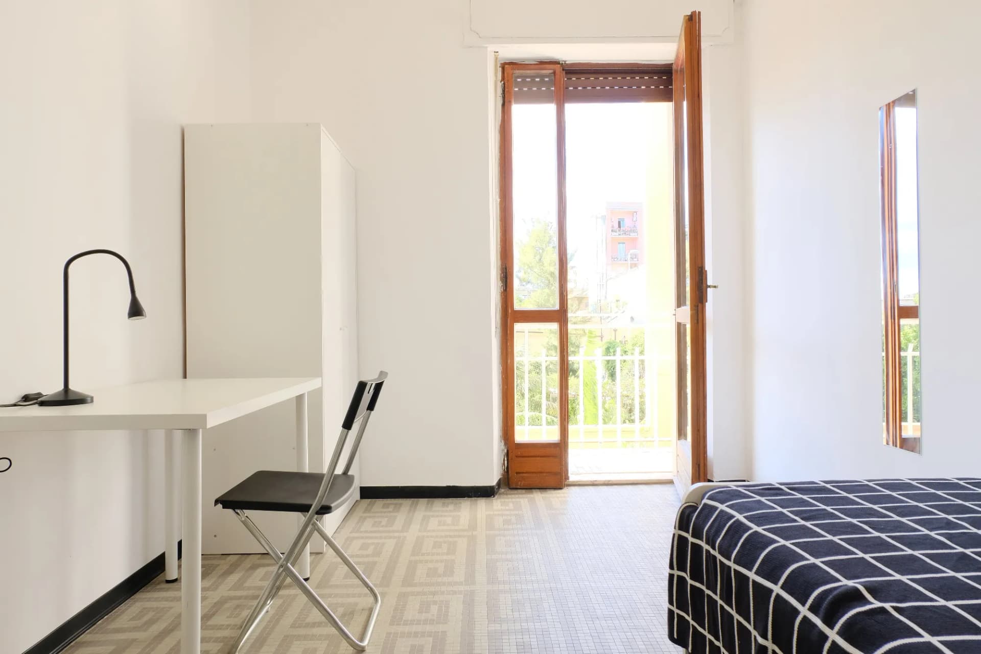 Private room in Cagliari photo 4