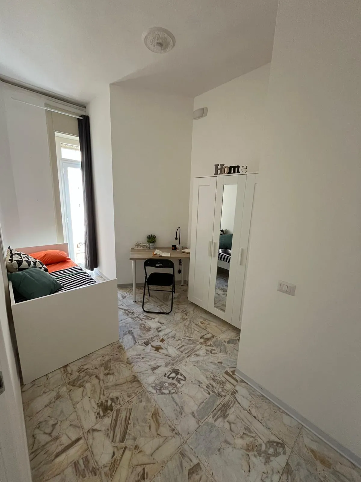 Private room in Cagliari photo 3