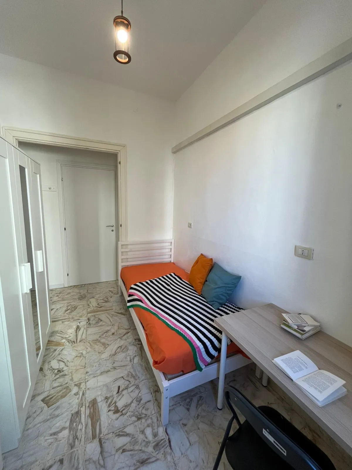 Private room in Cagliari photo 2