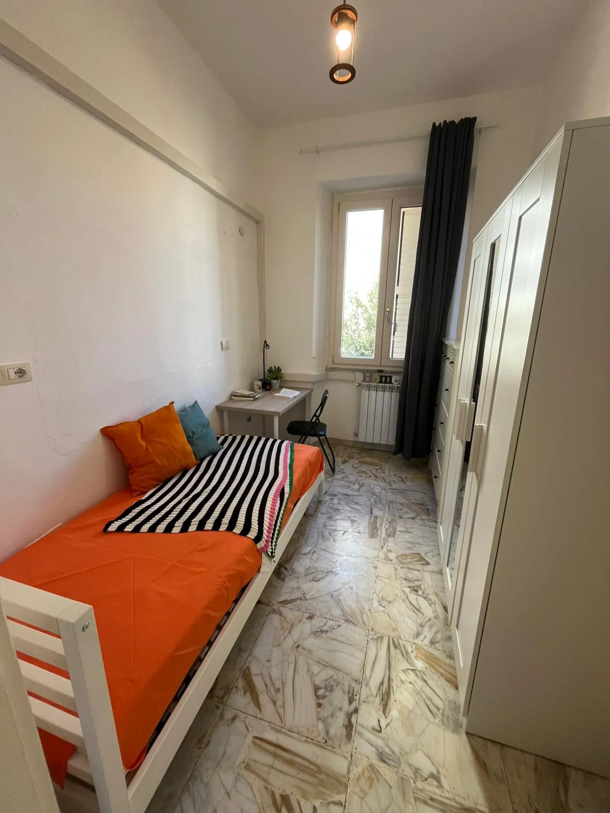 Room in Cagliari