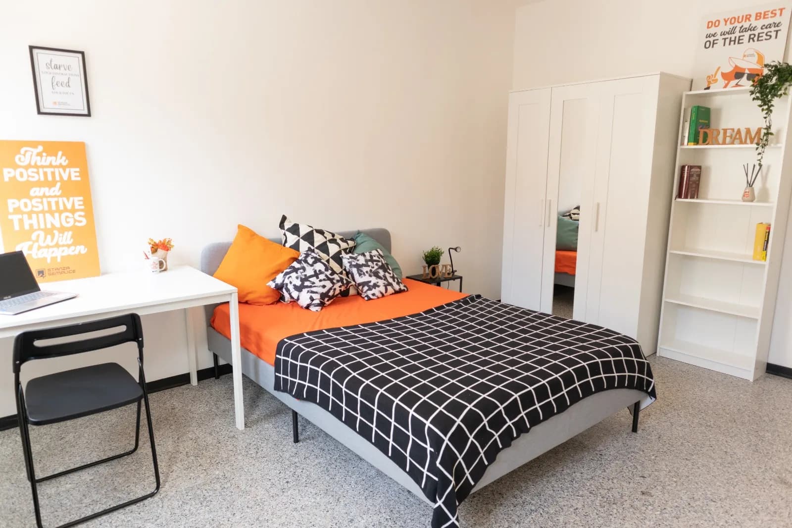 Private room in Cagliari photo 3