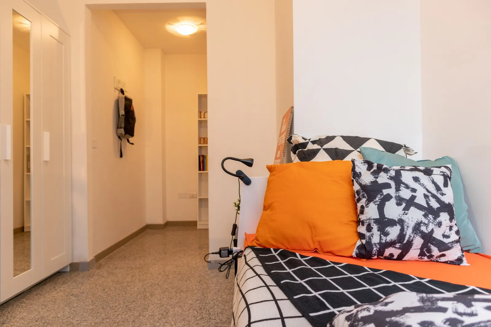 Private room in Cagliari photo 4