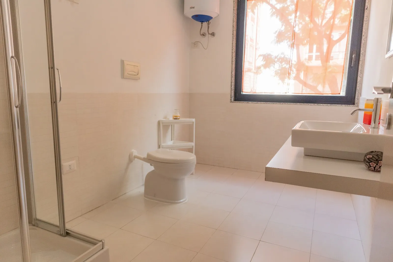 Private room in Cagliari photo 2