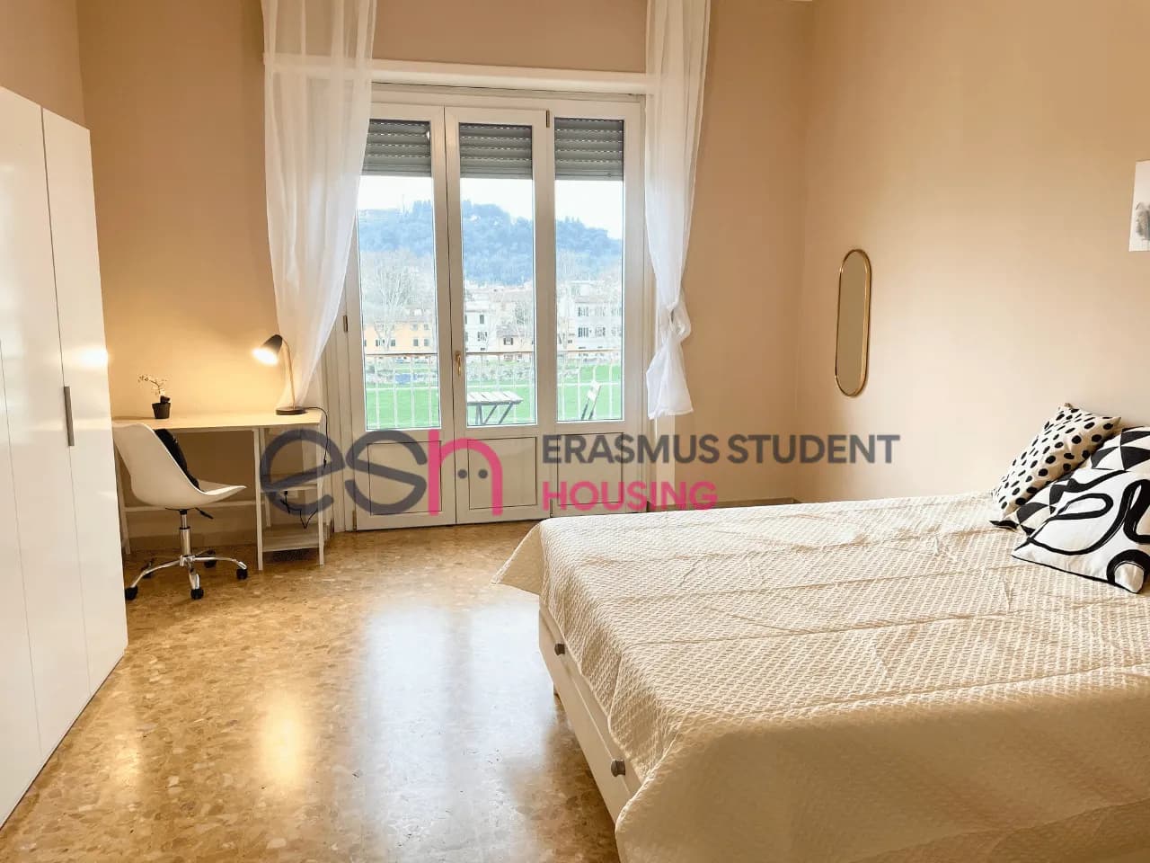 Private room in Florence photo 3