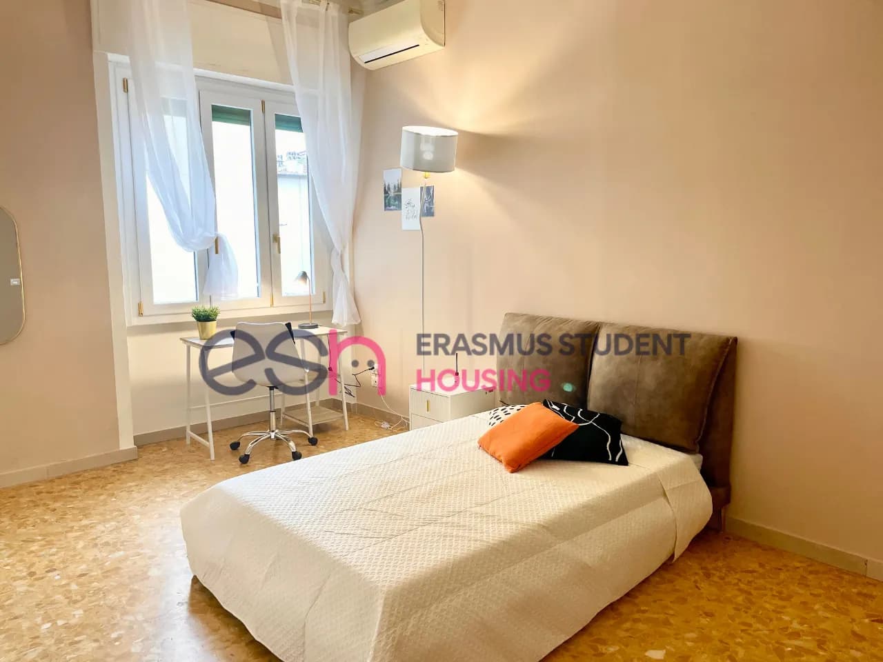 Private room in Florence photo 2