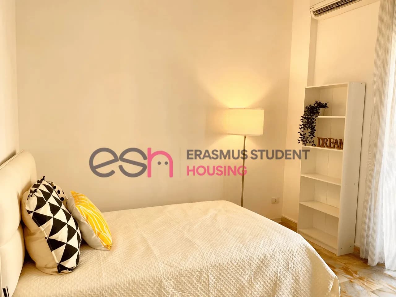 Private room in Florence photo 4