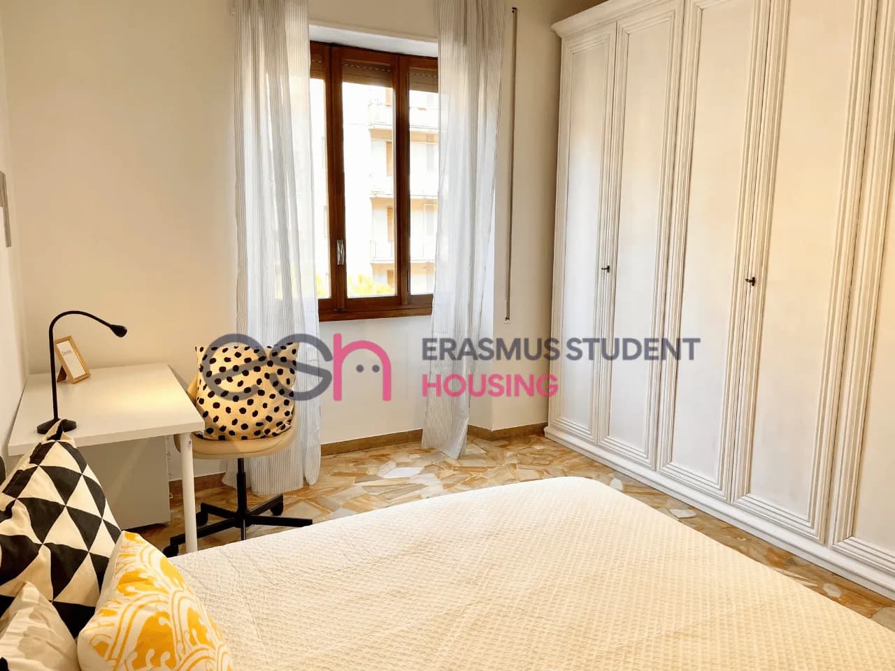 Private room in Florence photo 3