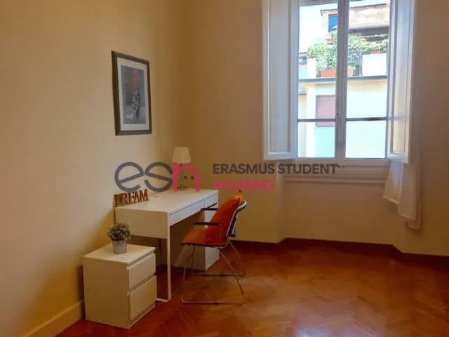 Private room in Florence photo 3