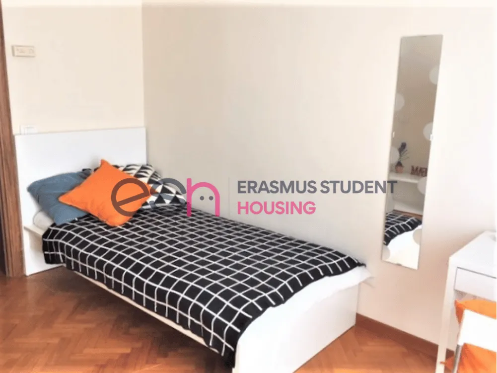 Private room in Florence photo 3