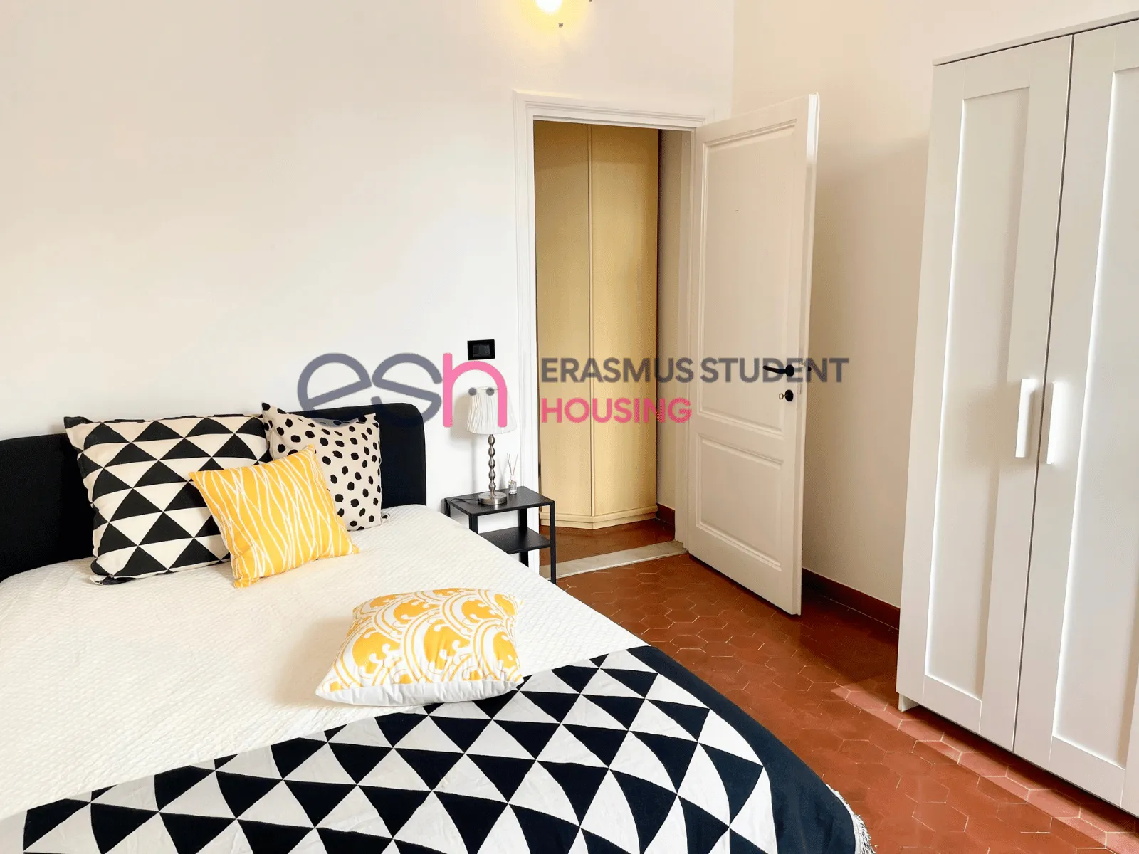 Private room in Florence photo 3