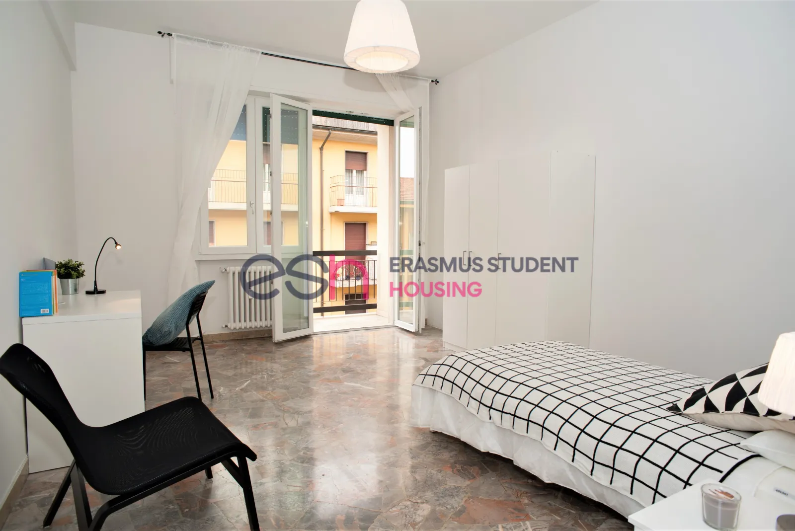 Private room in Florence photo 2