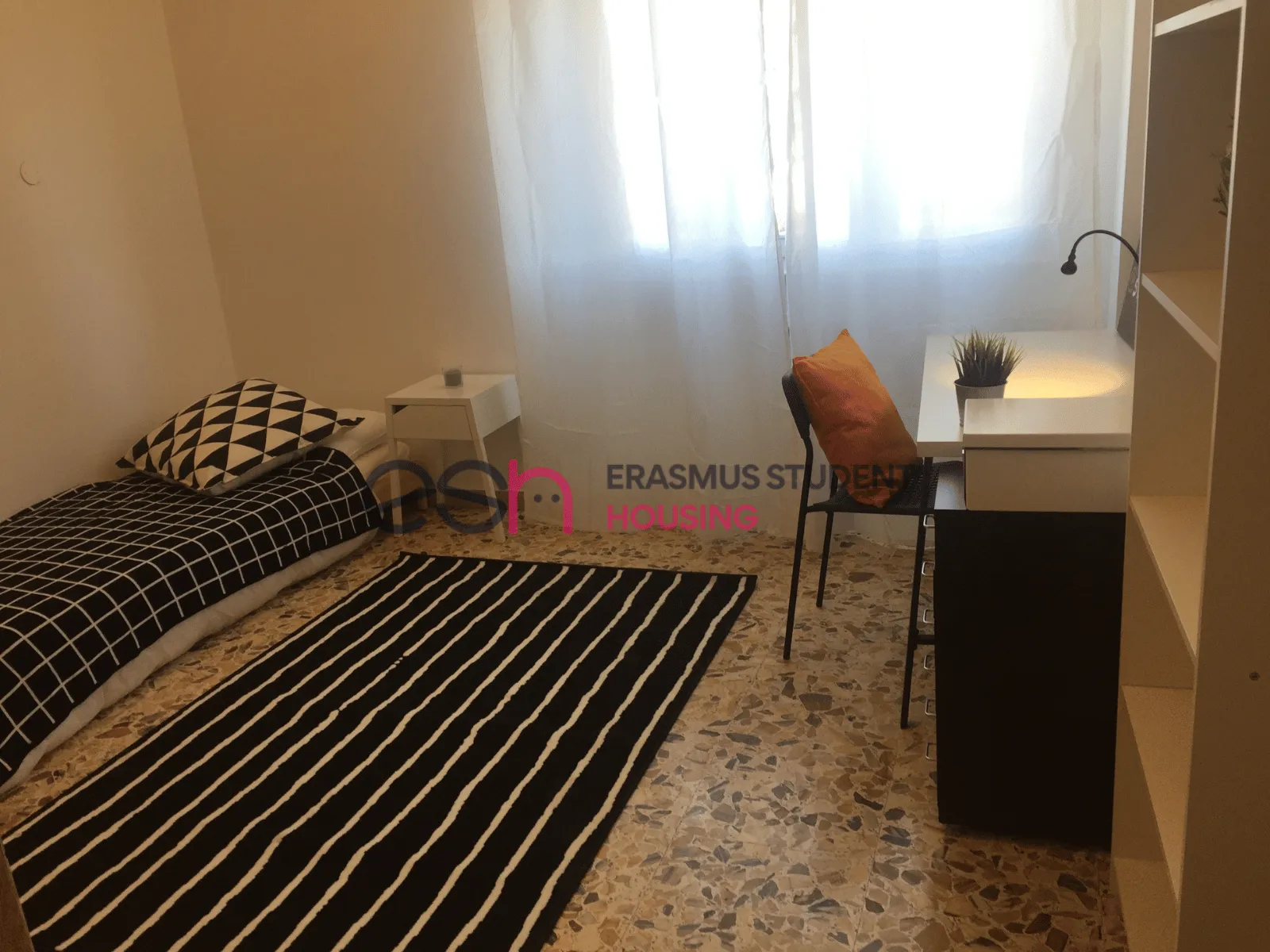 Private room in Florence photo 2