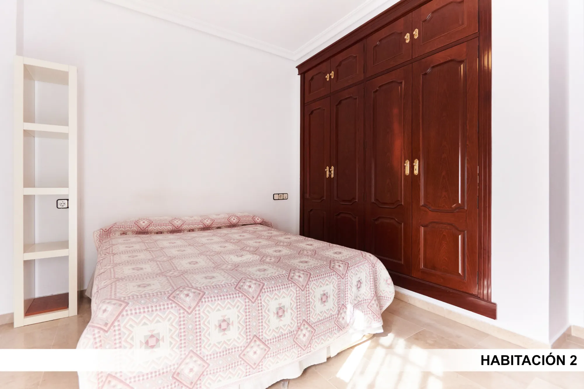 Private room in Seville photo 2