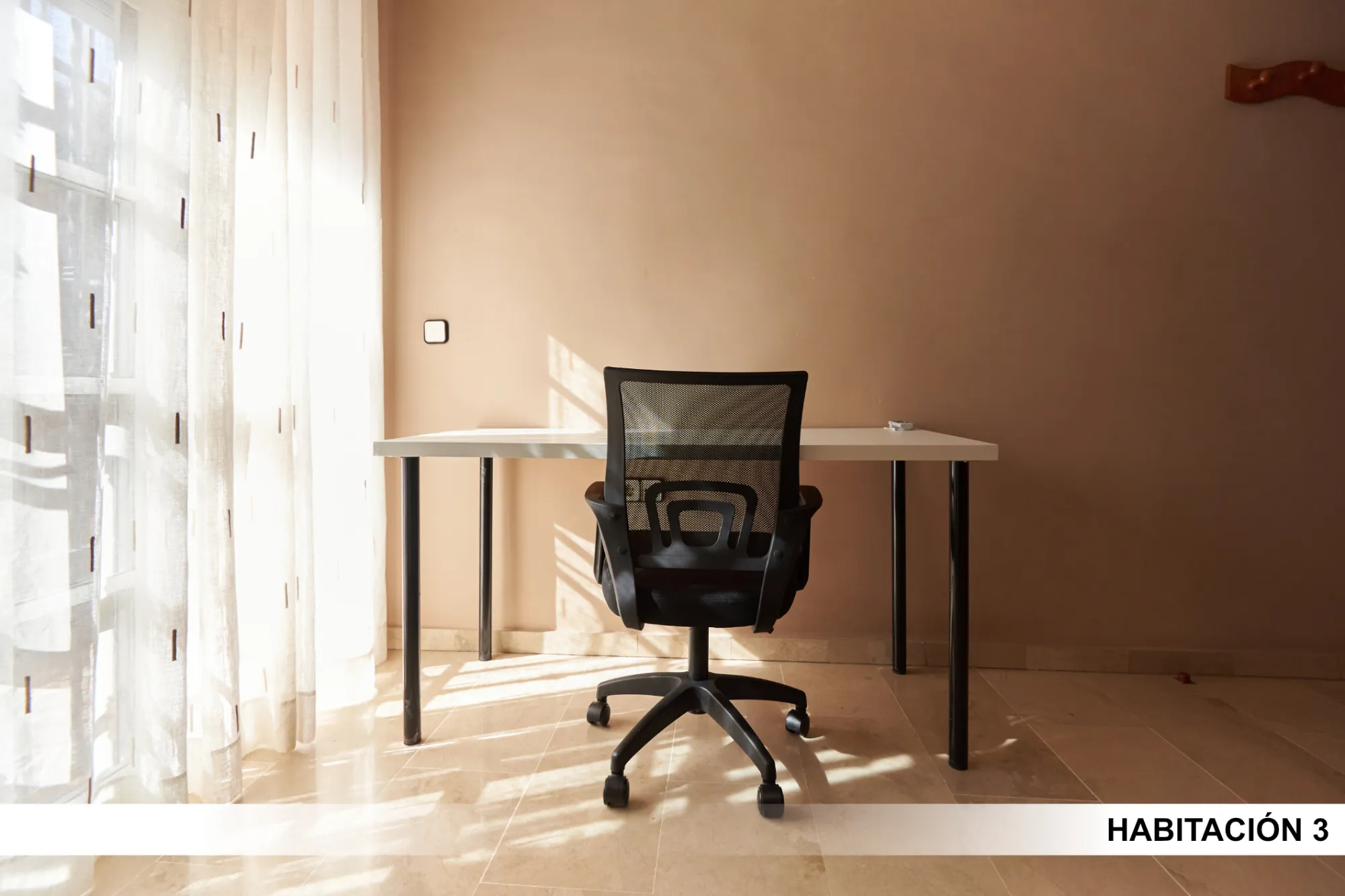 Private room in Seville photo 4