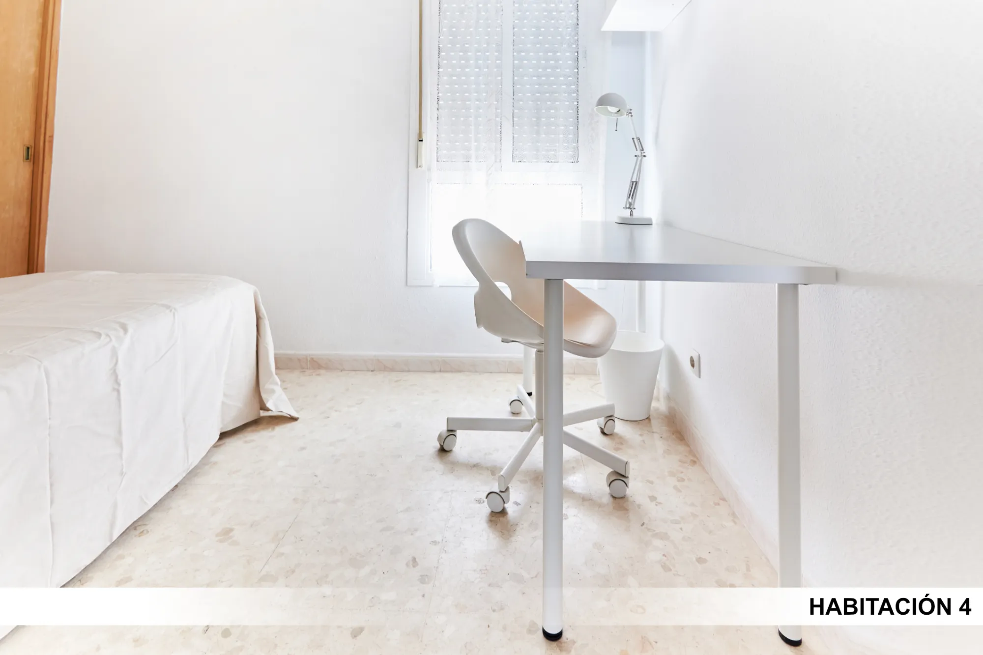 Private room in Seville photo 2