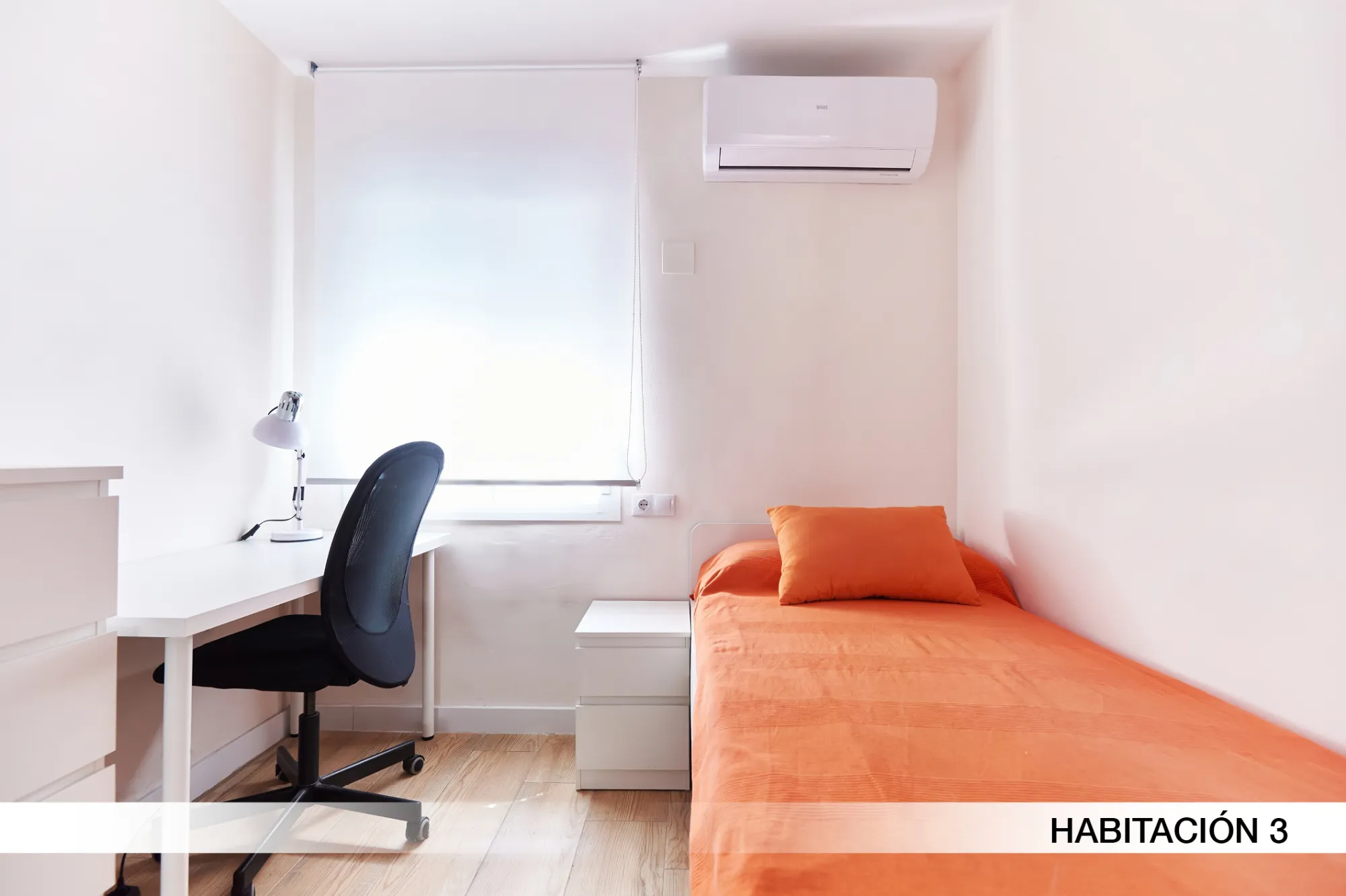 Private room in Seville photo 2