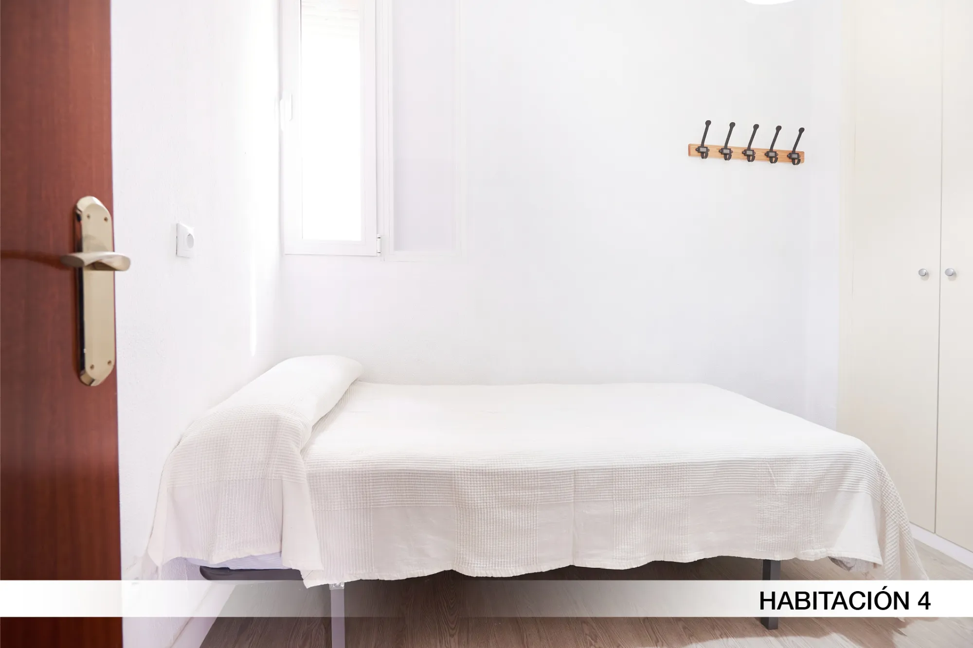 Private room in Seville photo 2