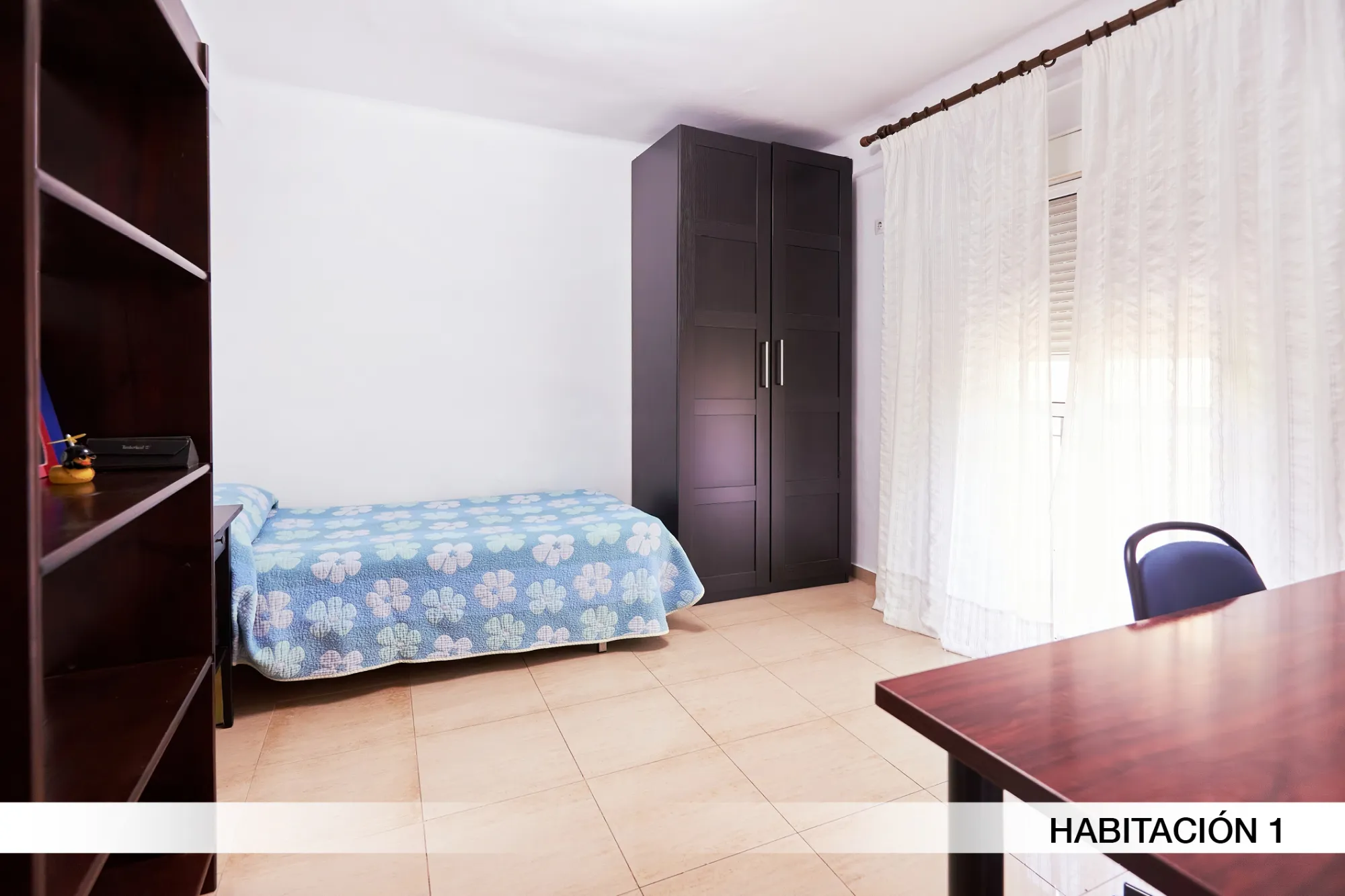 Private room in Seville photo 2