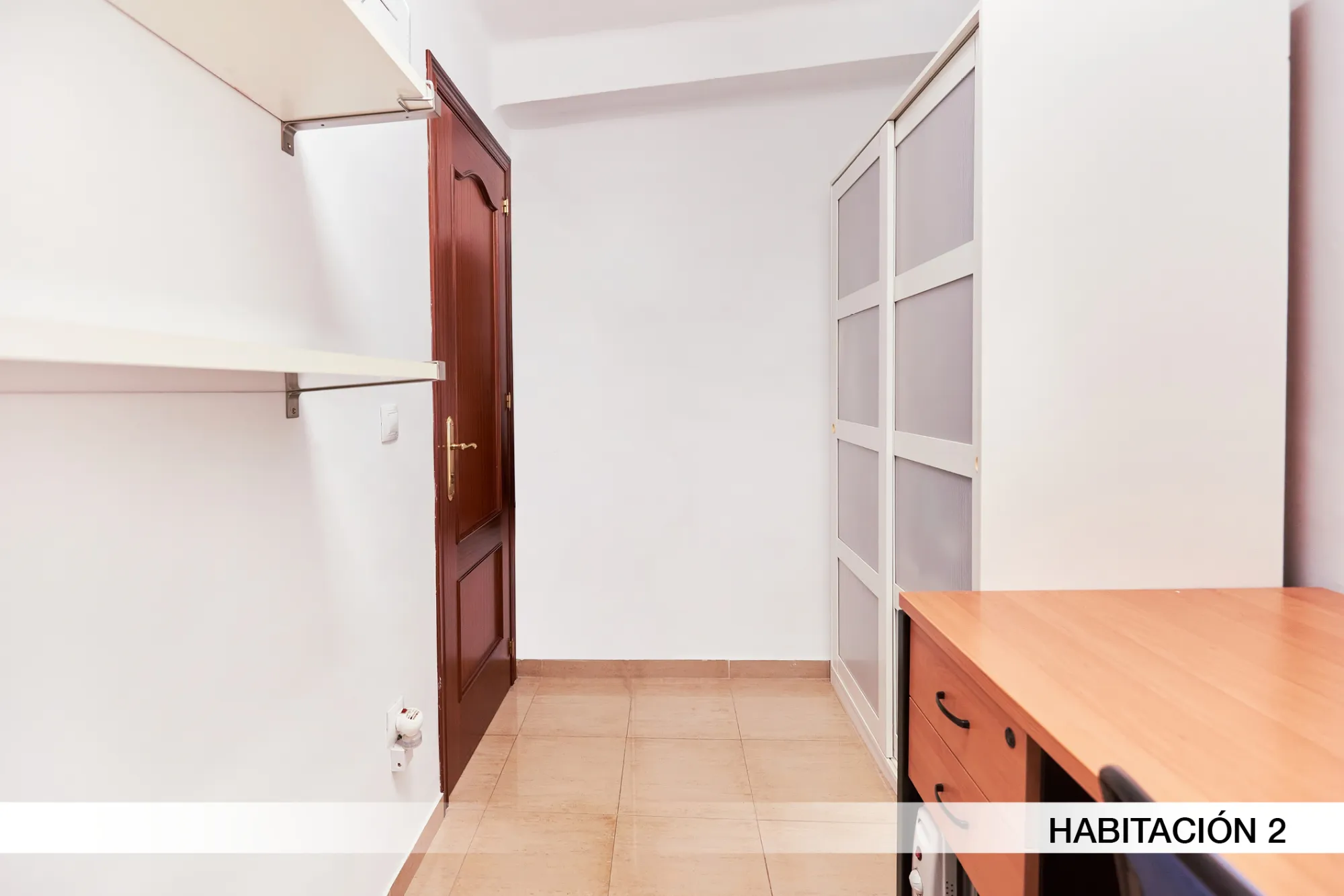 Private room in Seville photo 3