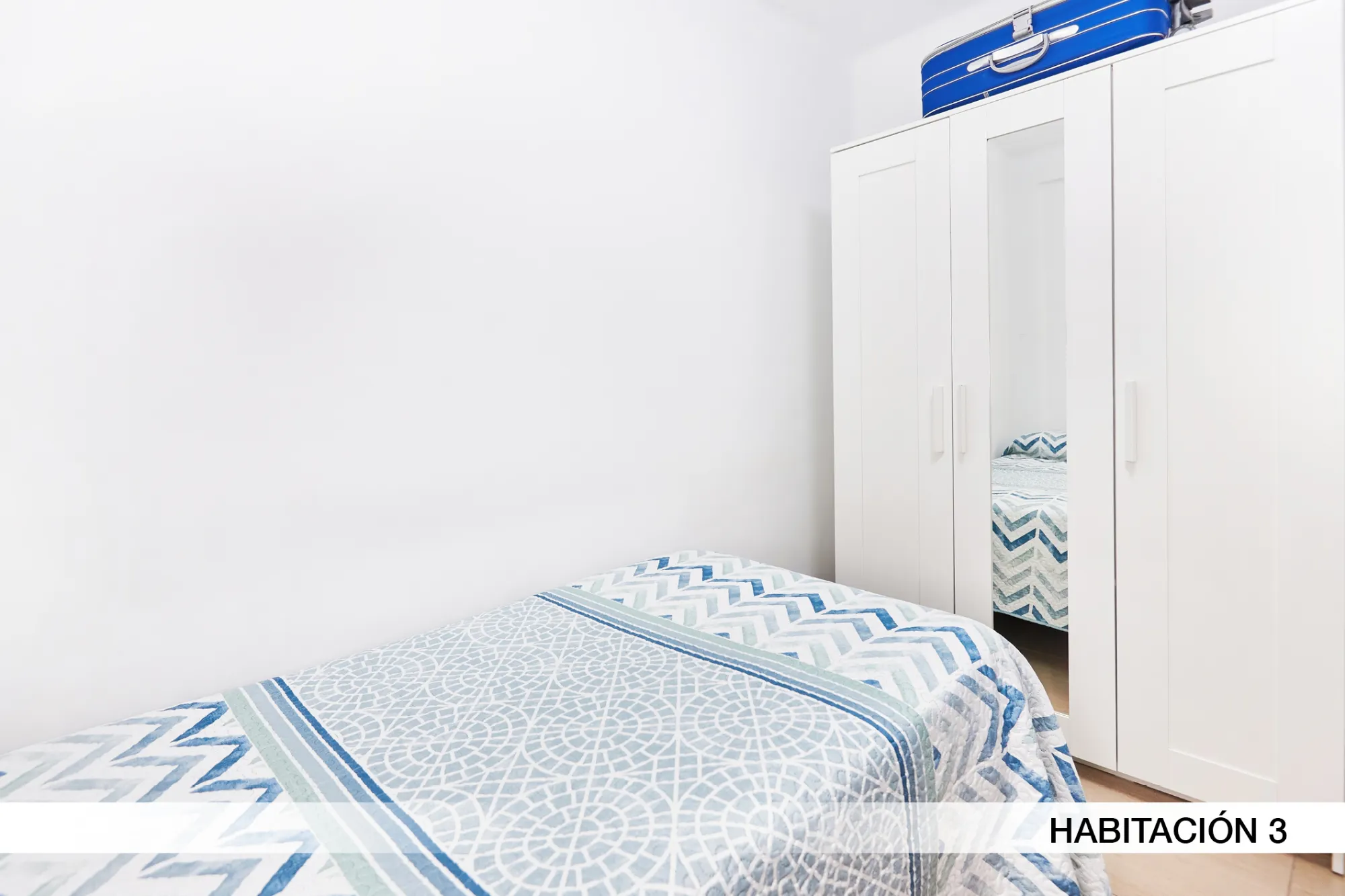 Private room in Seville photo 3