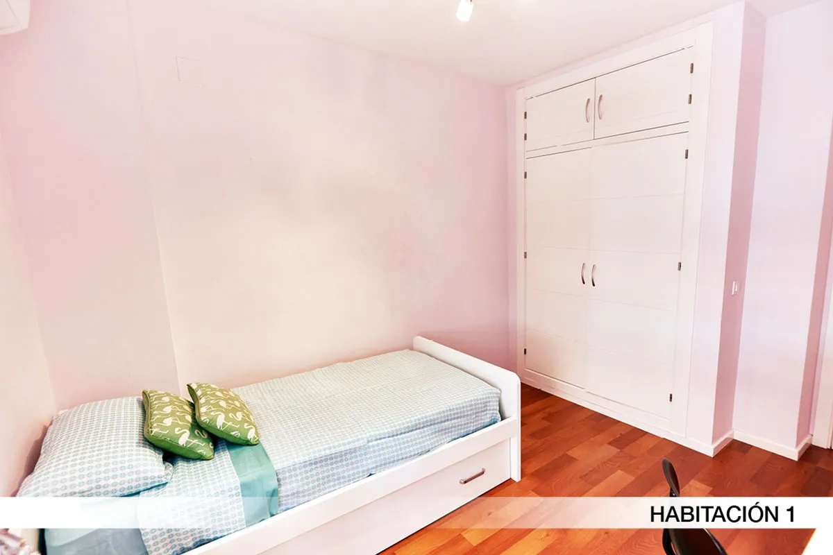 Private room in Seville photo 2