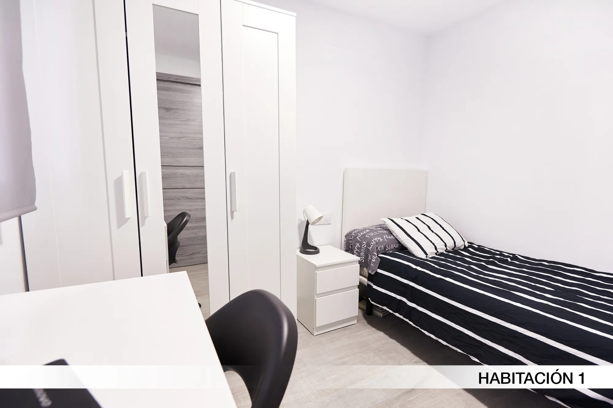 Private room in Seville photo 3