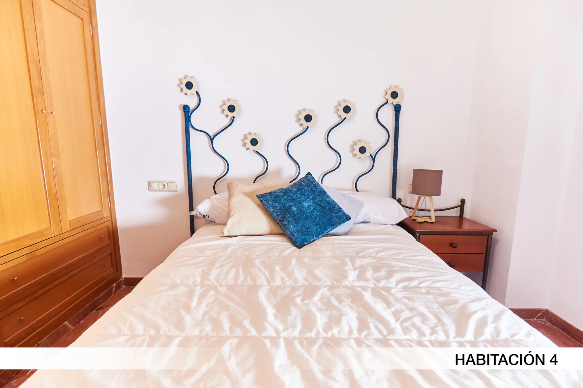 Private room in Seville photo 2