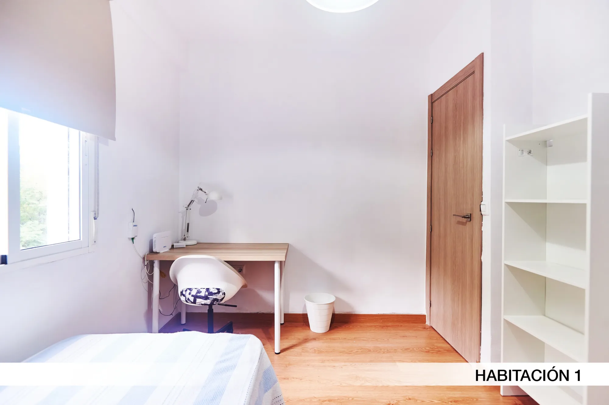 Private room in Seville photo 4