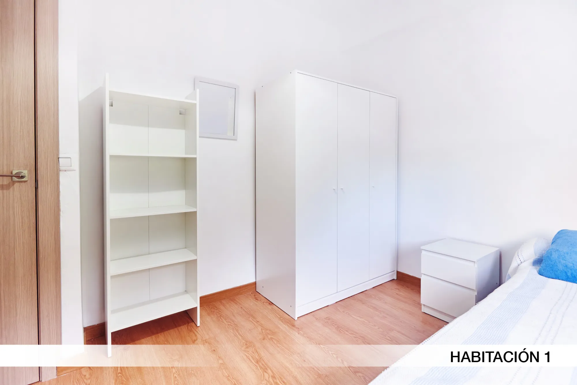 Private room in Seville photo 2