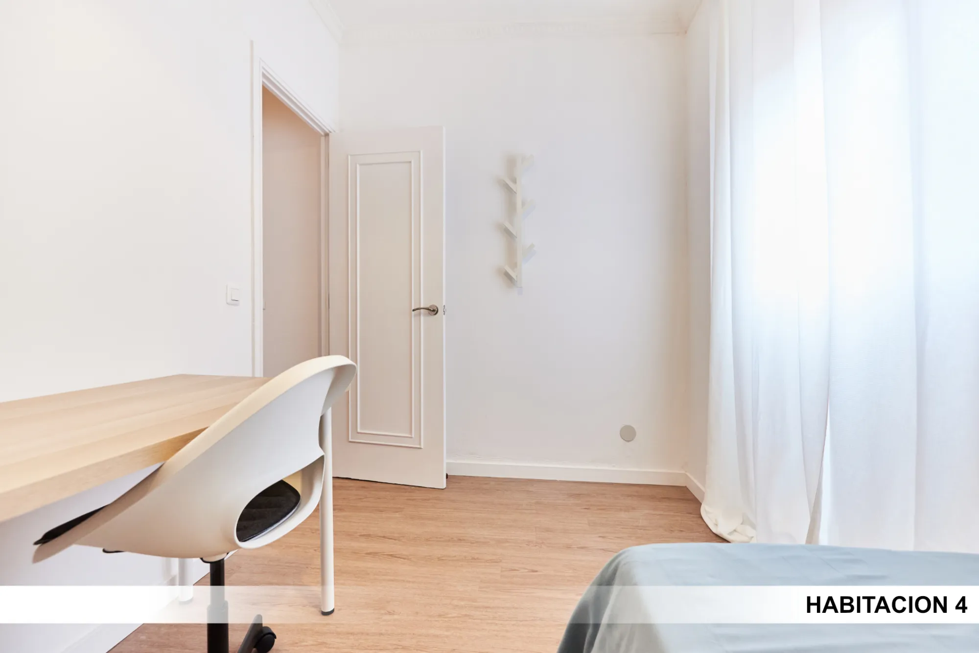 Private room in Seville photo 4