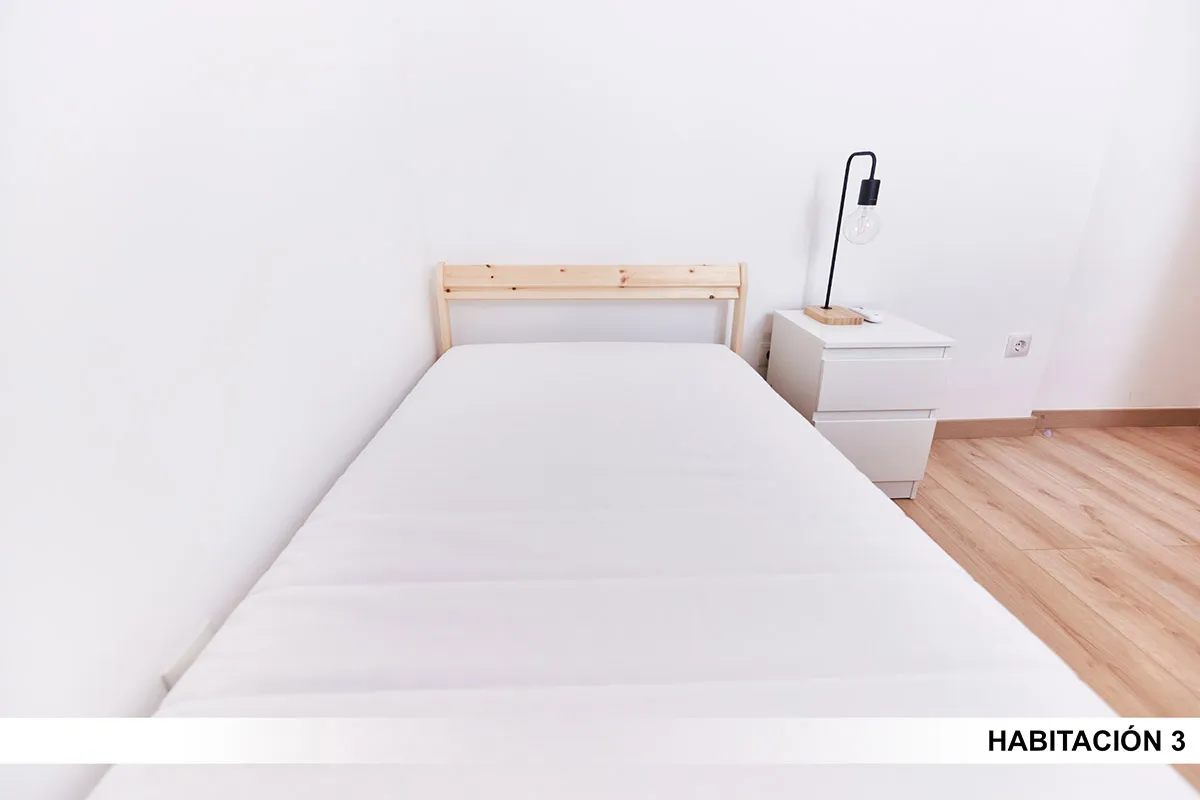 Private room in Seville photo 4