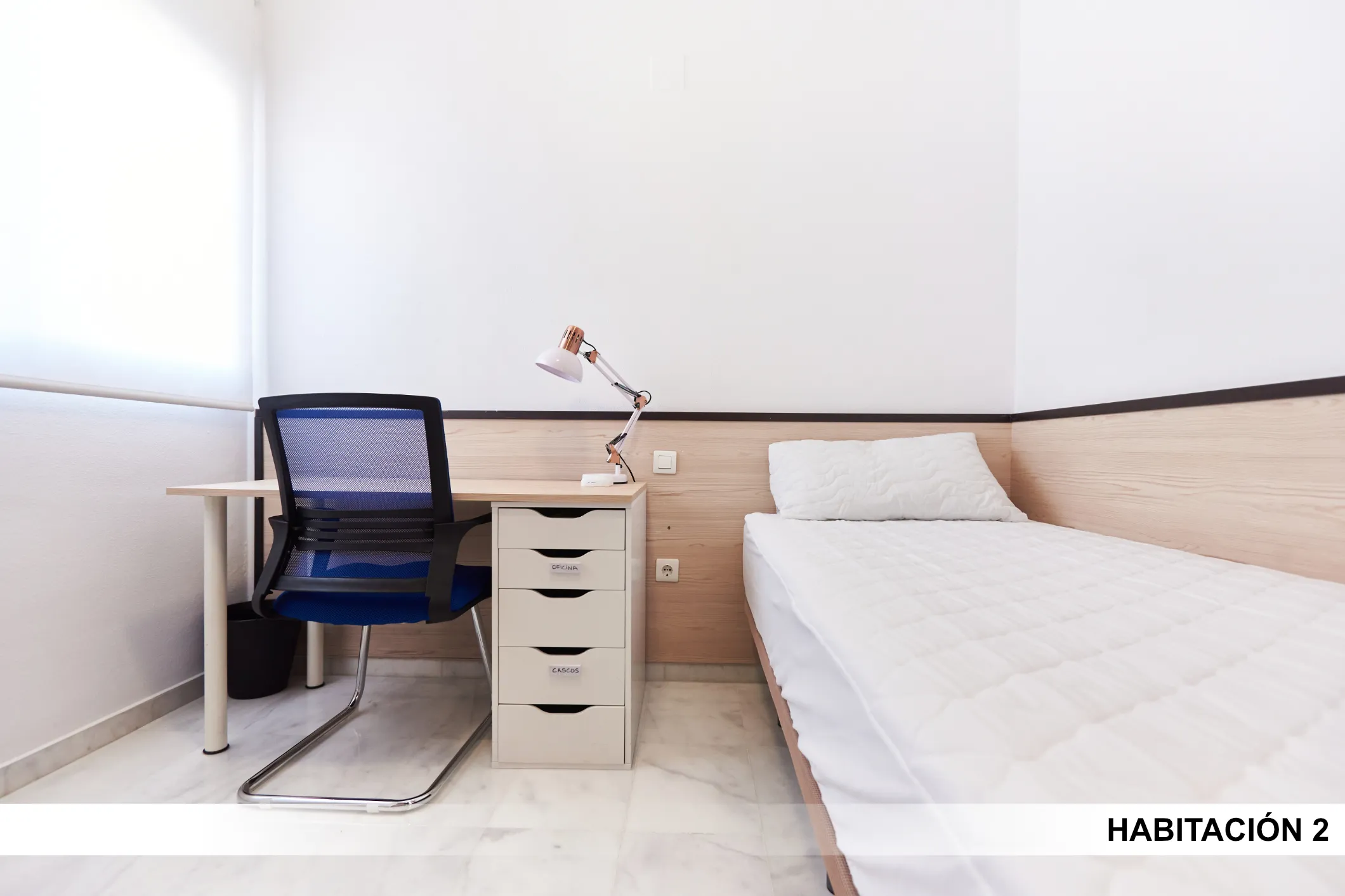 Private room in Seville photo 2