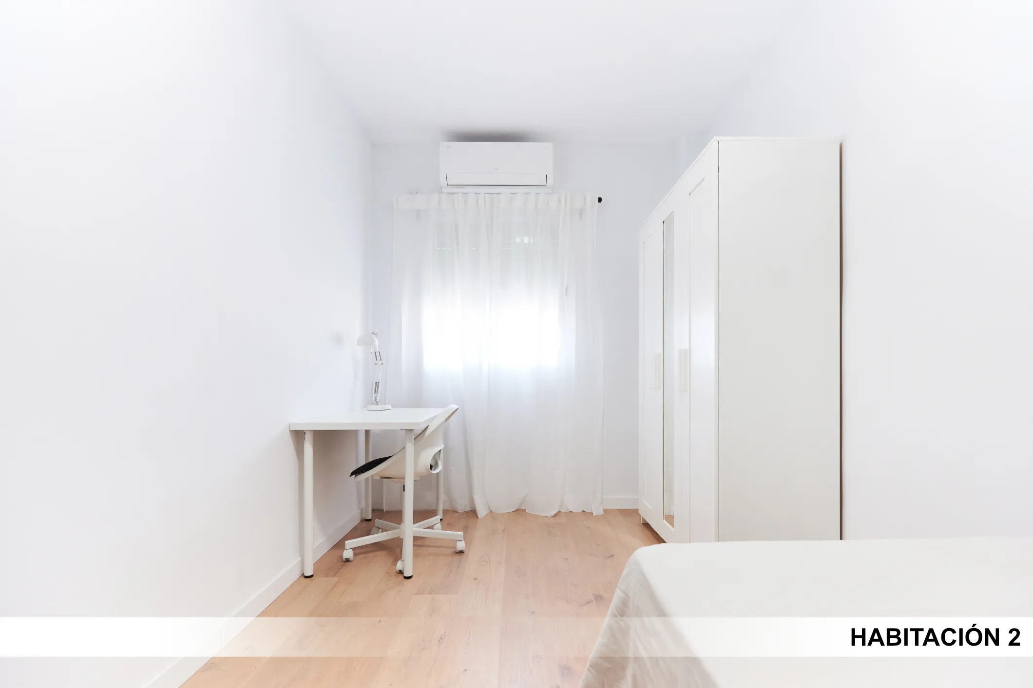 Private room in Seville photo 2