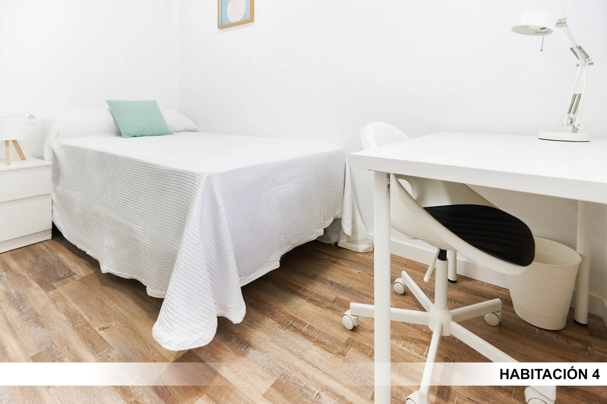 Private room in Seville photo 4