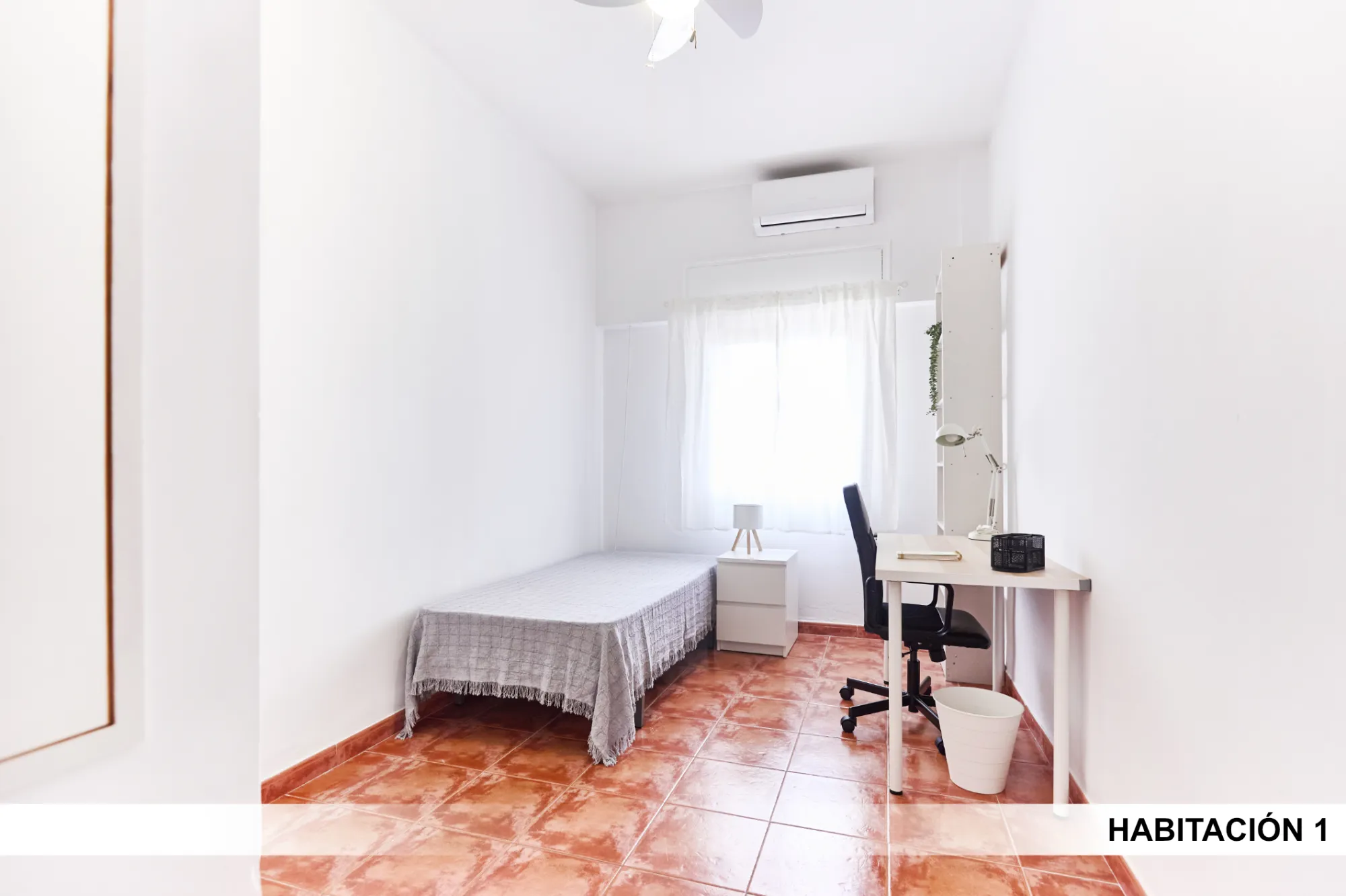 Habitación privada en Seville photo 2
