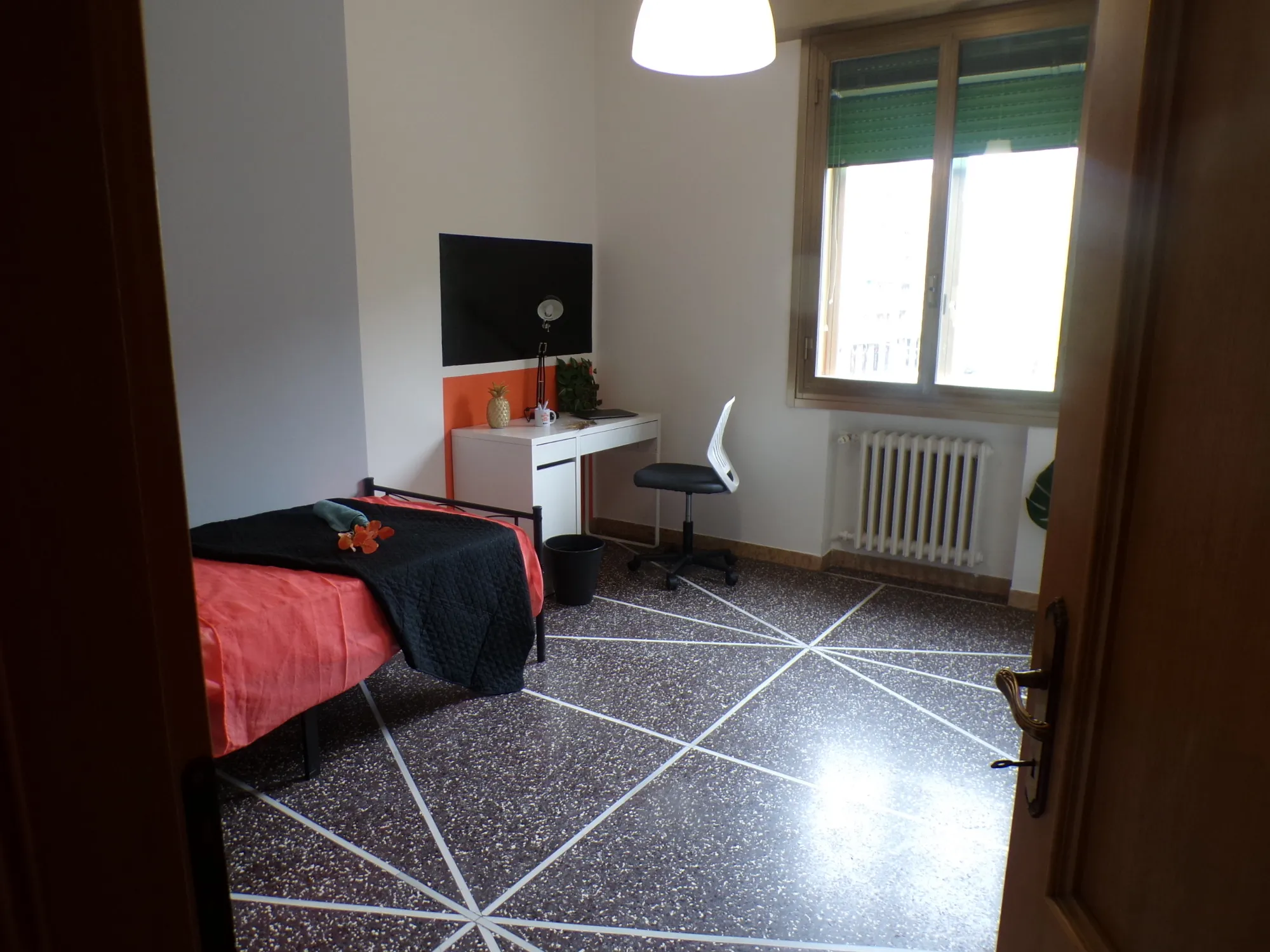 Stanza privata a Bologna