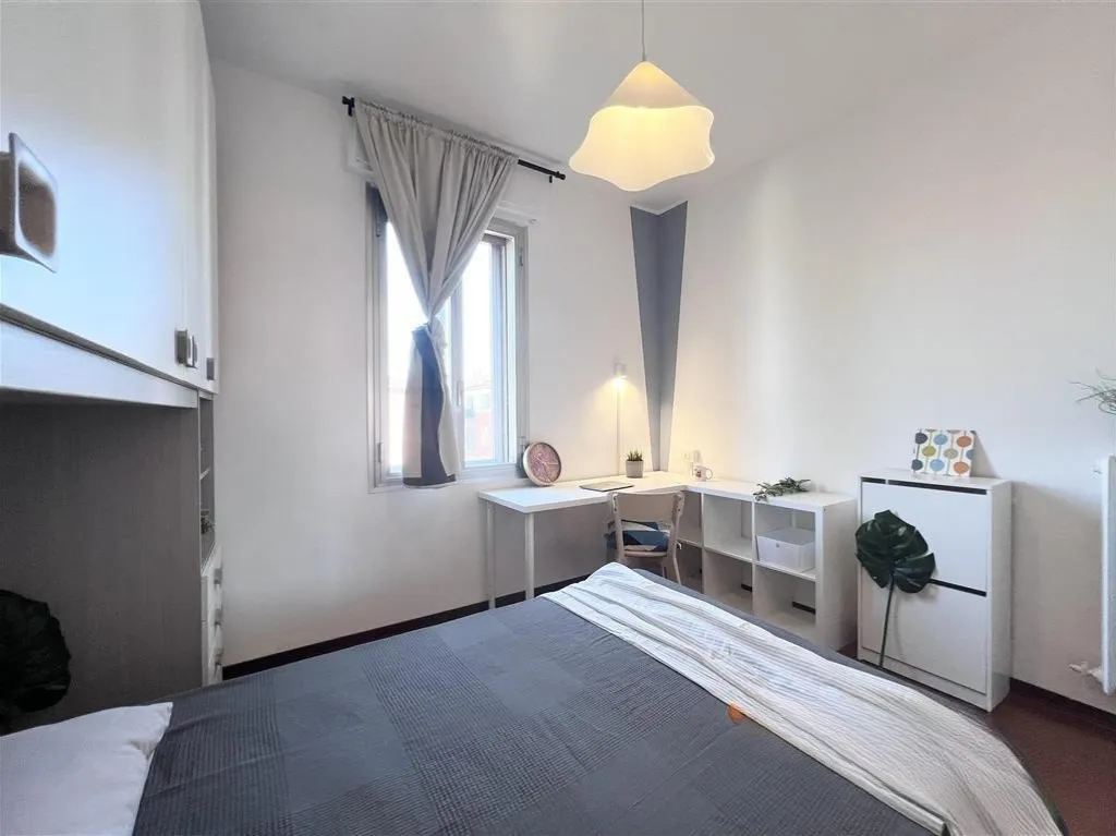 Private room in Bologna photo 4