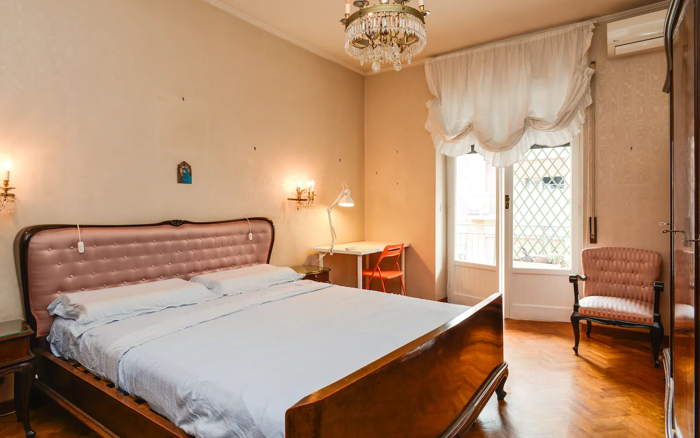 Room 2