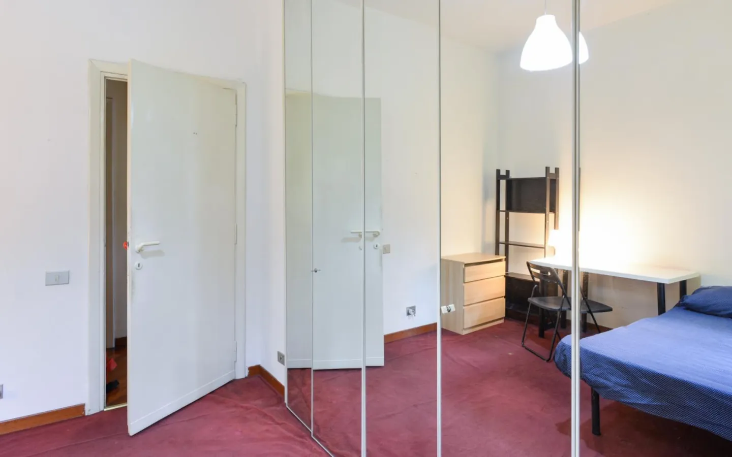 Private room in Rome photo 3