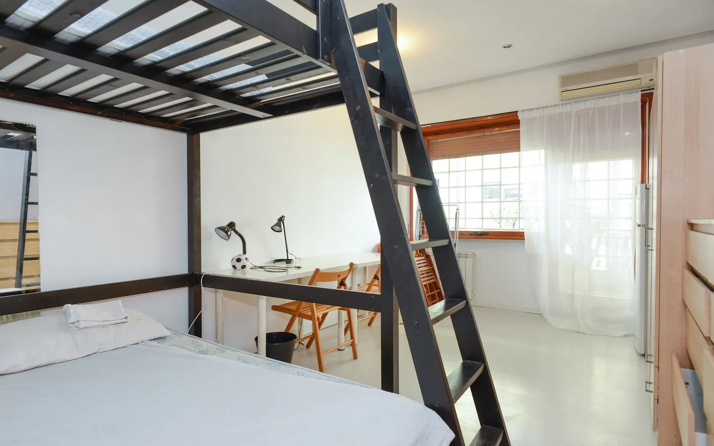 Private room in Rome