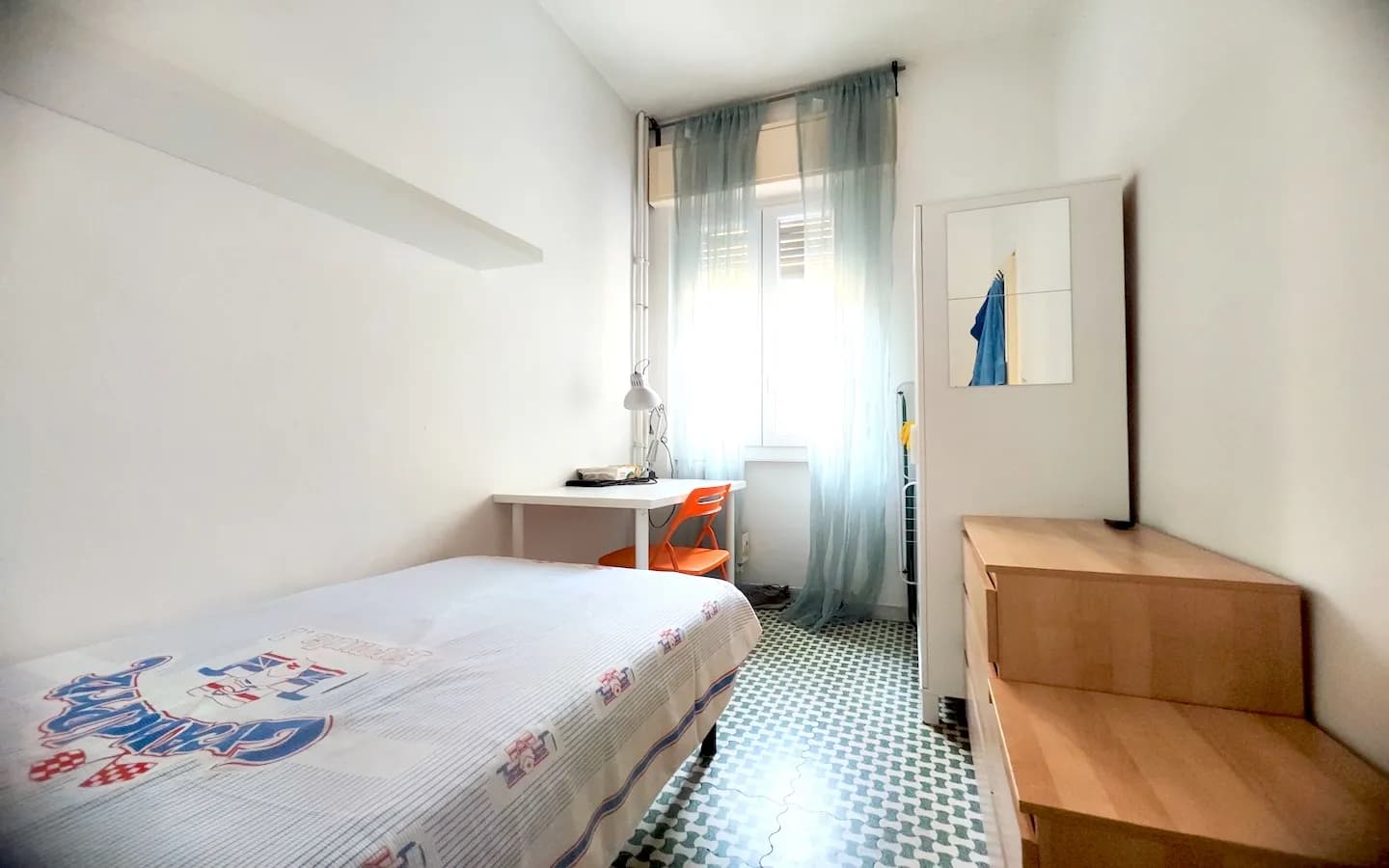Room 1