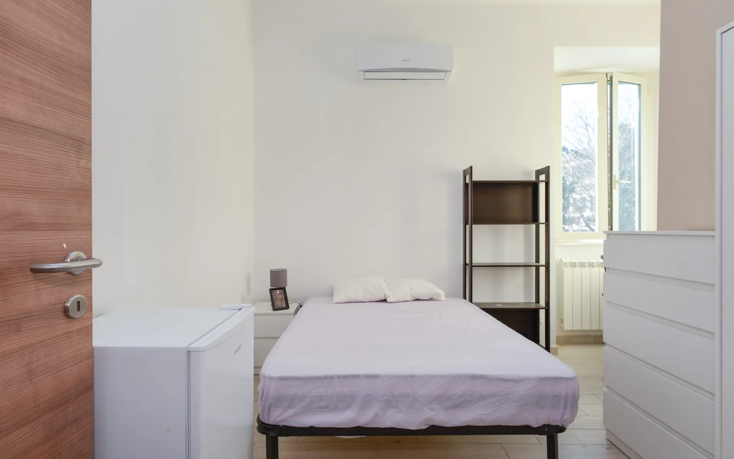 Private room in Rome photo 2