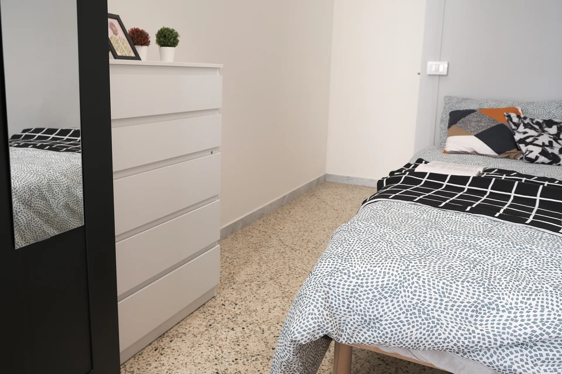 Private room in Naples photo 3